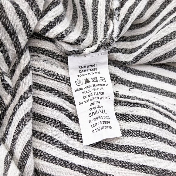 Elan Size S Womens Strappy Open Back Black and White Striped Fit and Flare Dress - Picture 8 of 8